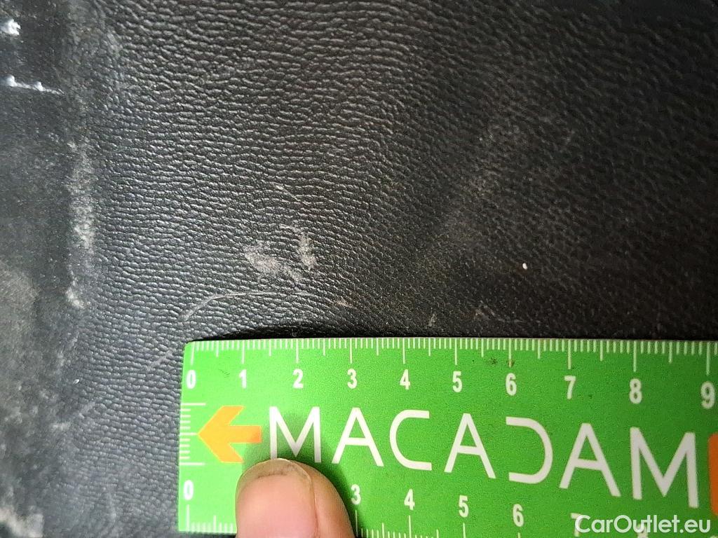  Peugeot  2008  Allure 1.2 PureTech 100CV BVM6 E6d #52