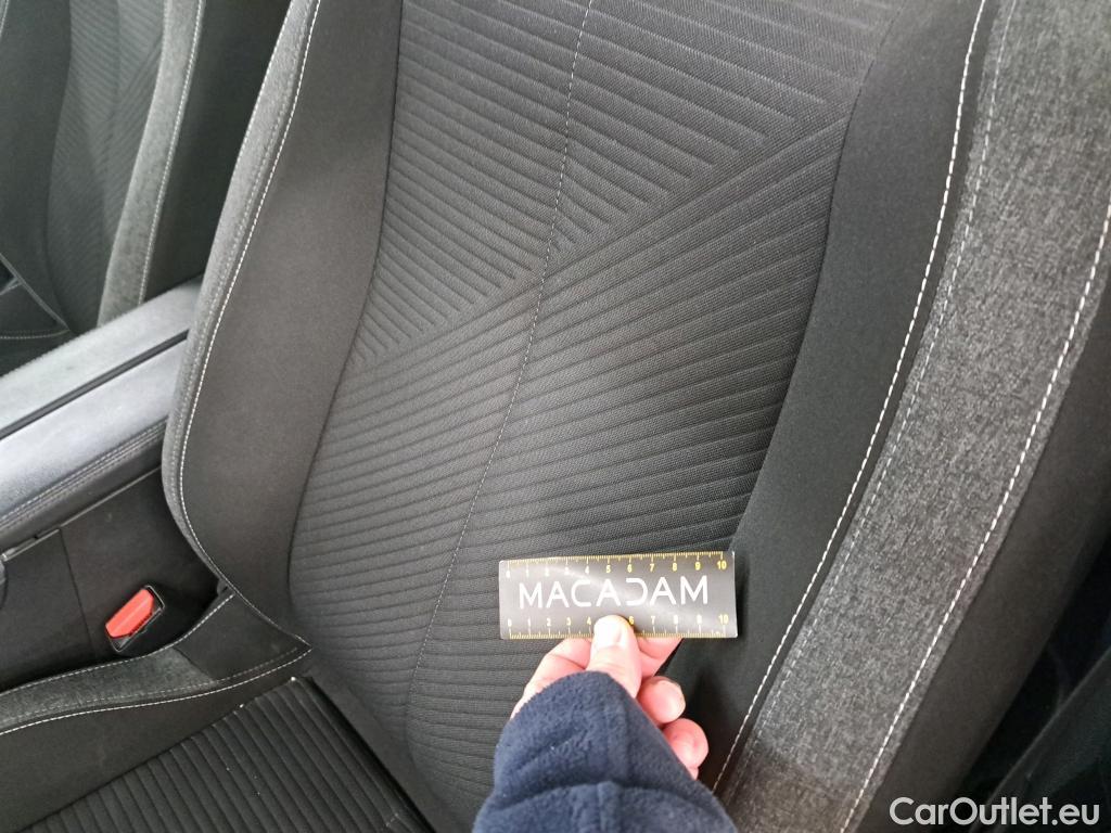  Peugeot  308 PEUGEOT  SW / 2021 / 5P / Break PureTech 130 S&S ACTIVE PACK #61