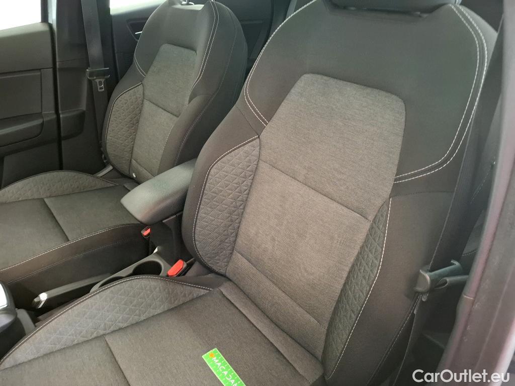  Renault  Captur  II Business 1.6 E-TECH Hybrid 145CV BVA6 E6d #6