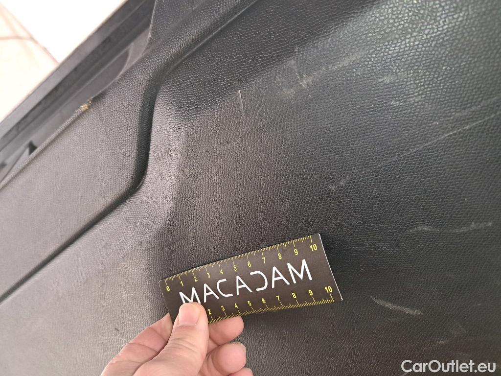  Peugeot  308 PEUGEOT  SW / 2021 / 5P / Break PureTech 130 S&S ACTIVE PACK #48