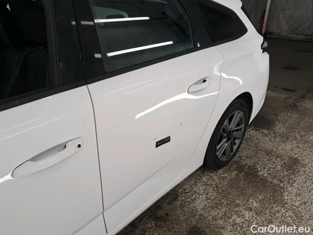  Peugeot  308 PEUGEOT  SW / 2021 / 5P / Break PureTech 130 S&S ACTIVE PACK #21