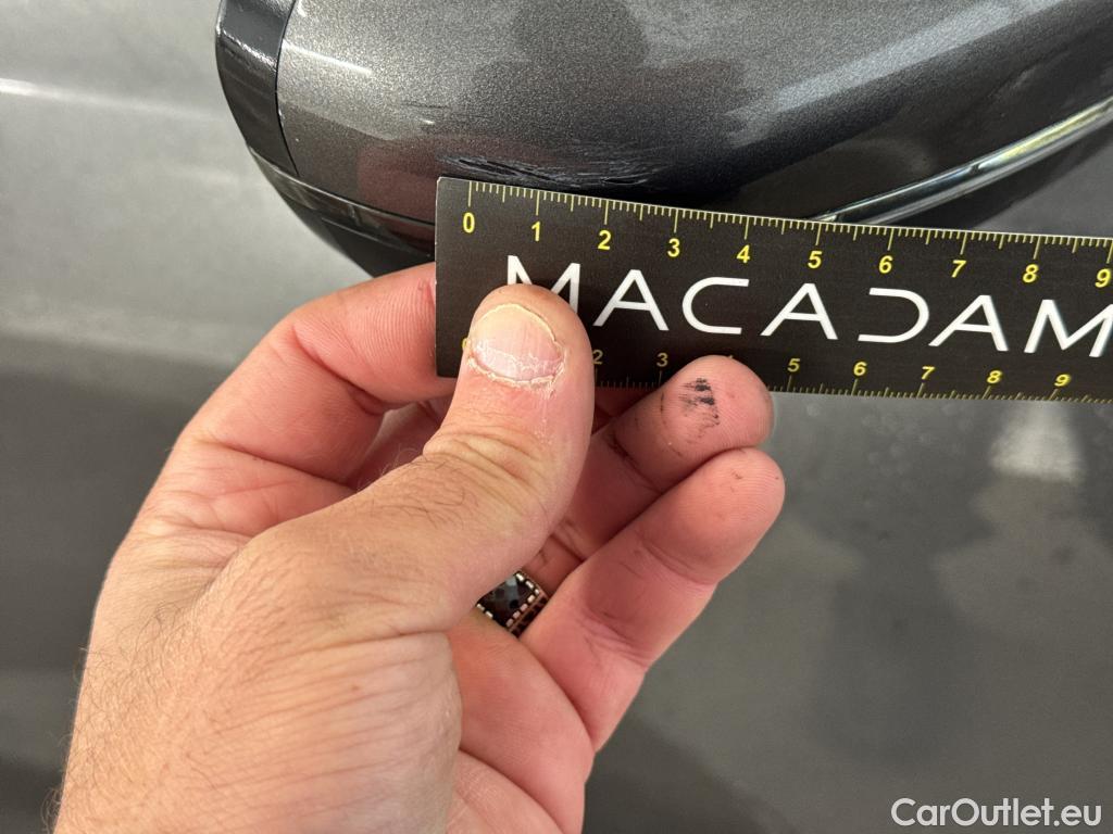  Peugeot  308 PEUGEOT  SW / 2017 / 5P / Break PureTech 110 S&S SW ALLURE #23