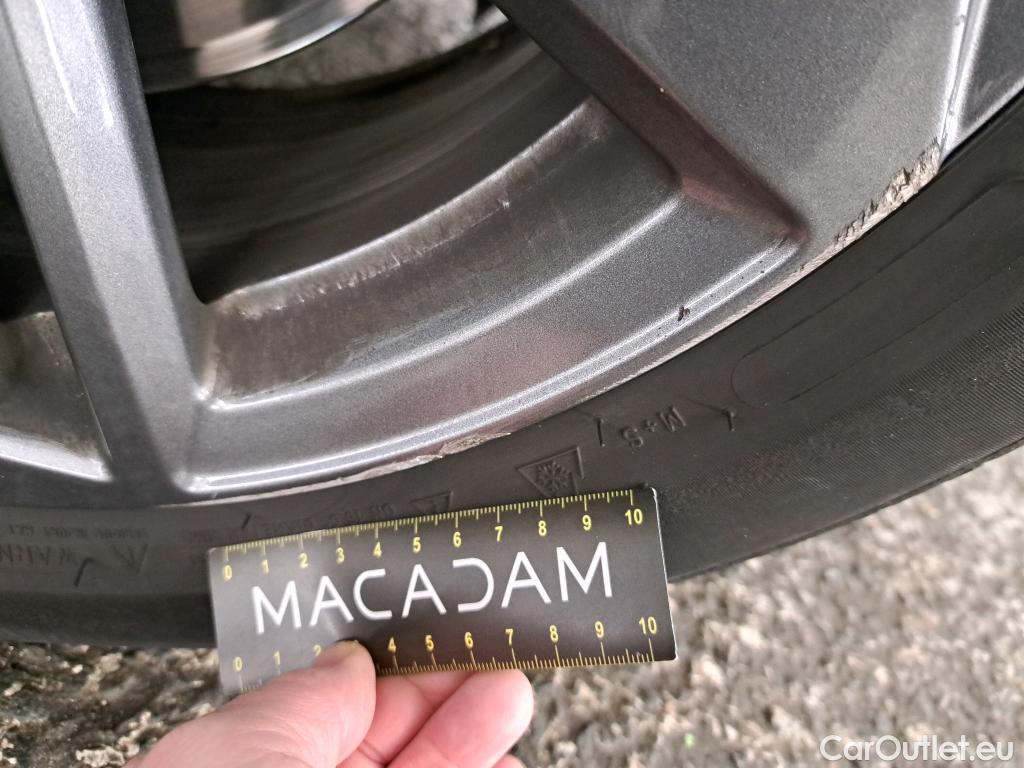  Peugeot  308 PEUGEOT  SW / 2021 / 5P / Break PureTech 130 S&S ACTIVE PACK #29