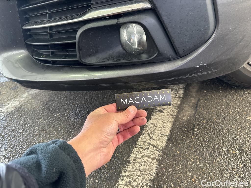  Peugeot  308 PEUGEOT  SW / 2017 / 5P / Break PureTech 110 S&S SW ALLURE #3