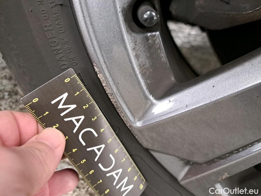  Peugeot  308 PEUGEOT  SW / 2021 / 5P / Break PureTech 130 S&S ACTIVE PACK #44