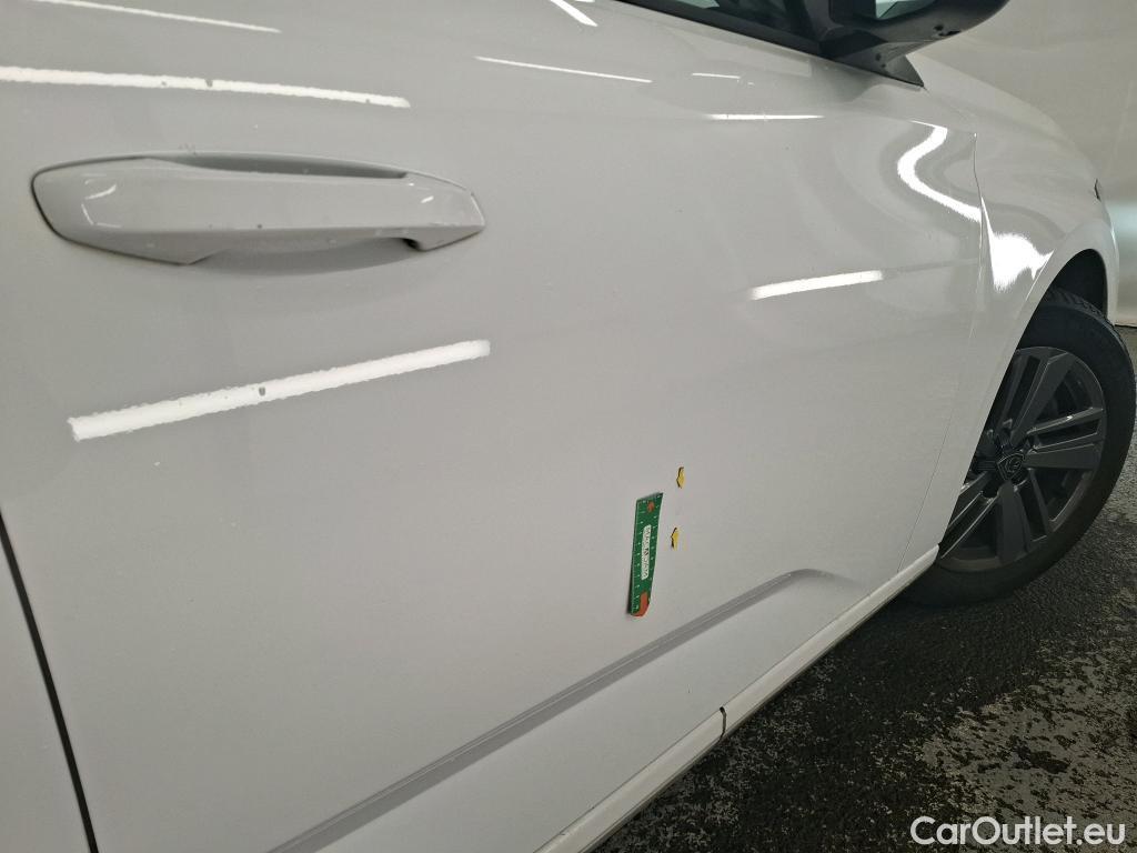  Peugeot  308 PEUGEOT  SW / 2021 / 5P / Break BlueHDi 130 EAT8 ACTIVE PACK #20