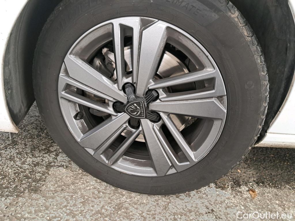  Peugeot  308 PEUGEOT  SW / 2021 / 5P / Break PureTech 130 S&S ACTIVE PACK #42