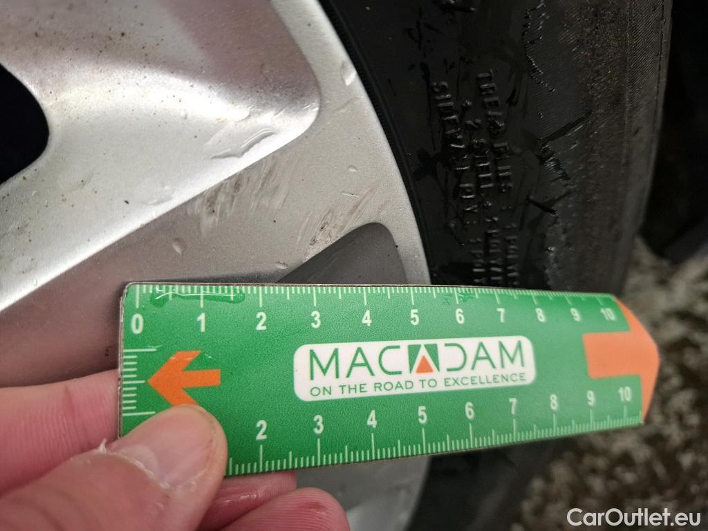  Peugeot  308  SW Active Business 1.5 HDi 130CV BVA8 E6d #31