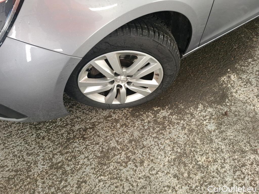  Peugeot  308  SW Active Business 1.5 HDi 130CV BVA8 E6d #13