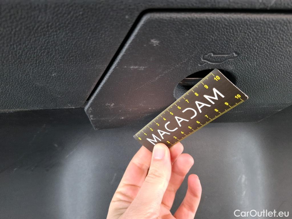  Volkswagen  T-ROC VOLKSWAGEN  / 2017 / 5P / SUV 1.0 TSI 110 LOUNGE BUSINESS #18