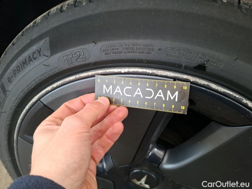  Tesla  Model 3 TESLA  / 2018 / 4P / Berline Grande Autonomie Dual Motor AWD #4