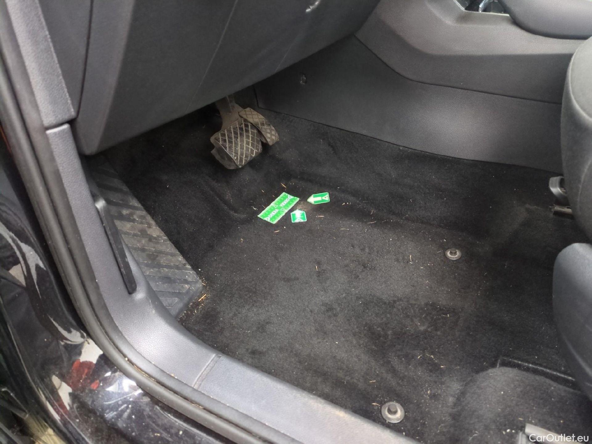  Skoda  Karoq SKODA  / 2017 / 5P / SUV 2.0 TDI 116ch DSG7 Business #23