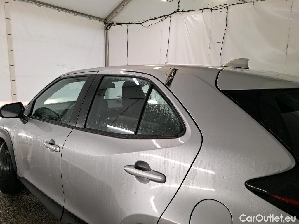  Toyota  Yaris Cross TOYOTA  Hybride / 2021 / 5P / SUV 1.5 HYBRID 116H DYNAMIC BUSINESS BEYOND #1