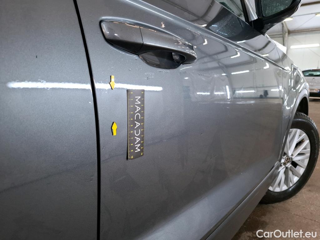  Volkswagen  T-ROC VOLKSWAGEN  / 2017 / 5P / SUV 1.0 TSI 110 LOUNGE BUSINESS #23