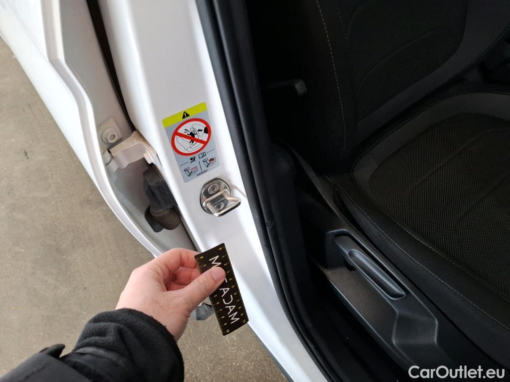  Skoda  Kodiaq SKODA  5p SUV 2.0 TDI 150 SCR DSG7 AMBITION #10