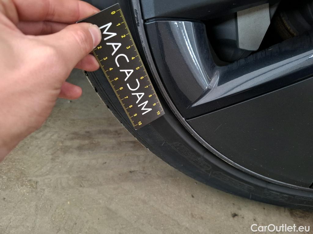  Tesla  Model 3 TESLA  / 2018 / 4P / Berline Grande Autonomie Dual Motor AWD #29