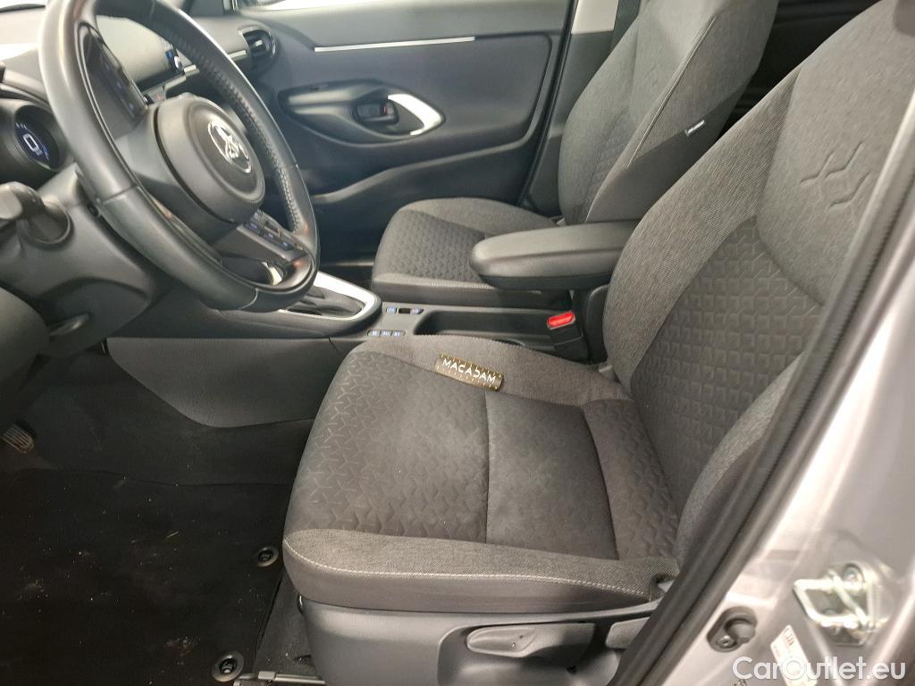  Toyota  Yaris Cross TOYOTA  Hybride / 2021 / 5P / SUV 1.5 HYBRID 116H DYNAMIC BUSINESS BEYOND #4