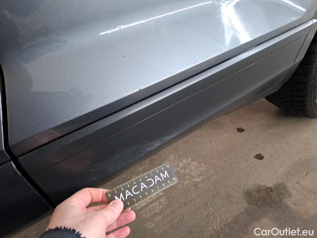  Volkswagen  T-ROC VOLKSWAGEN  / 2017 / 5P / SUV 1.0 TSI 110 LOUNGE BUSINESS #30