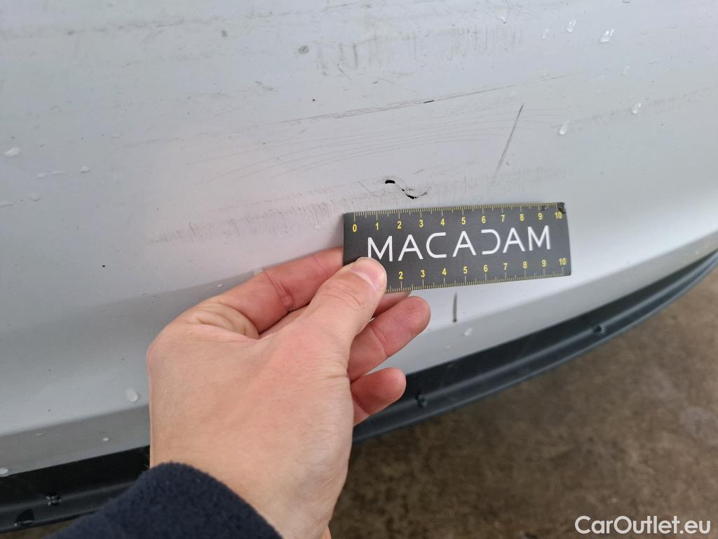  Tesla  Model 3 TESLA  / 2018 / 4P / Berline Grande Autonomie Dual Motor AWD #8