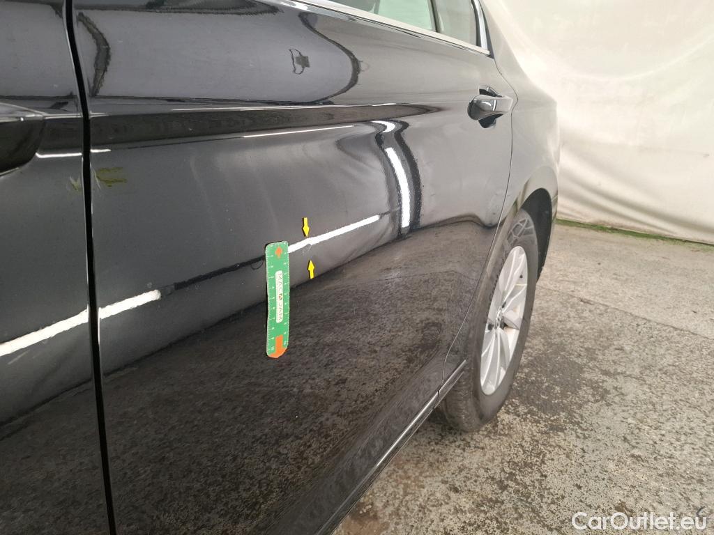  Volkswagen  Passat  Berline Business 1.6 TDI 120CV BVA7 E6dT #9