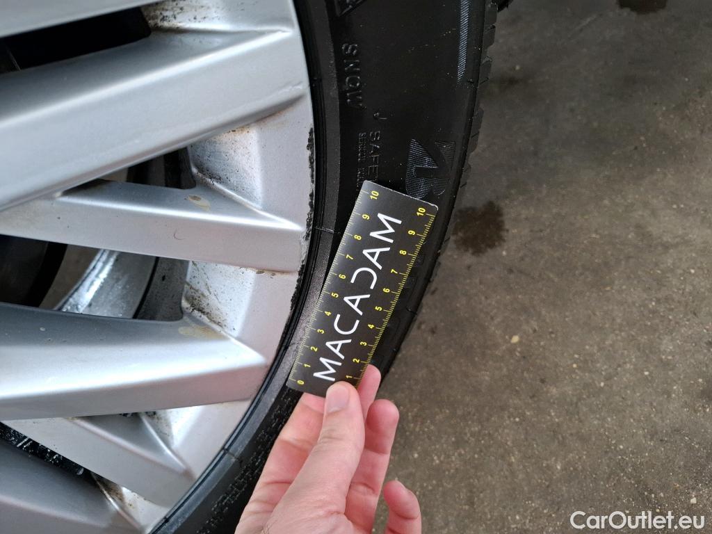  Volkswagen  T-ROC VOLKSWAGEN  / 2017 / 5P / SUV 1.0 TSI 110 LOUNGE BUSINESS #7