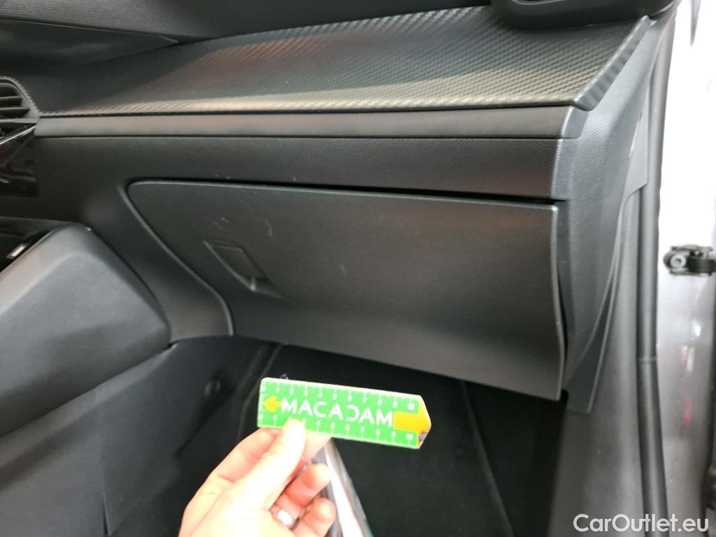  Peugeot  208  Premium 1.5 HDi 100CV BVM6 E6d #16