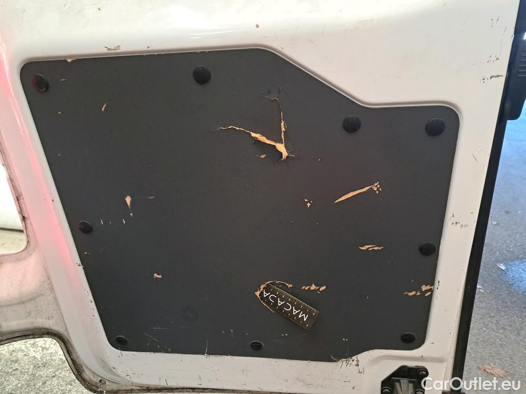  Citroen  Jumpy CITROEN   2016  4P  Fourgon tôlé XL BlueHDi 120  BVM6 (340 Nm) Club #8