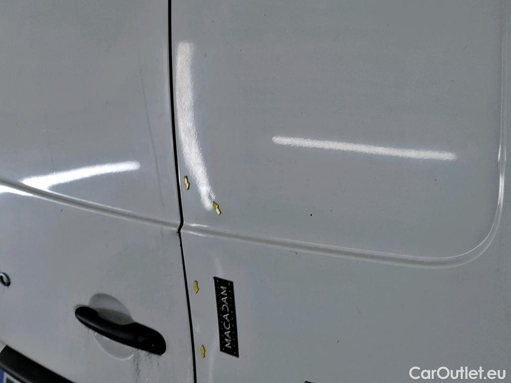  Renault  Kangoo  Express Extra (Série Spéciale) 1.5 dCi 90CV BVM5 E6 #17