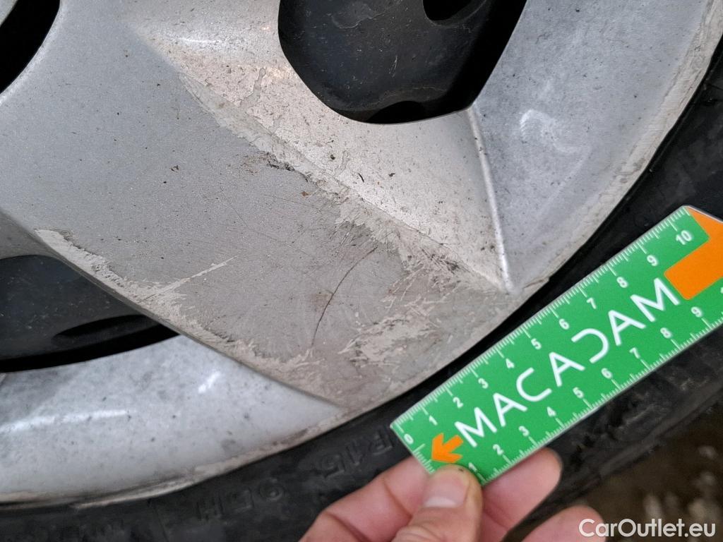  Renault  Kangoo  Express Grand Confort (L1) 1.5 dCi 90CV BVM5 E6 #47