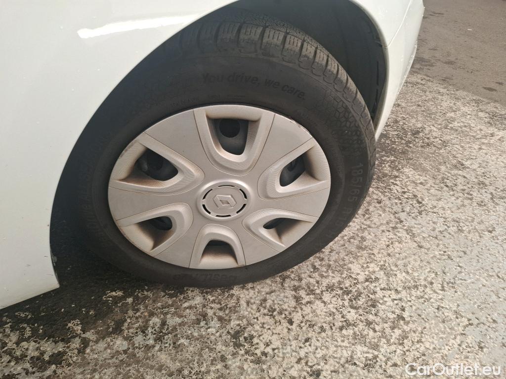  Renault  Clio  IV Air 1.5 dCi 90CV BVM5 E6 #36