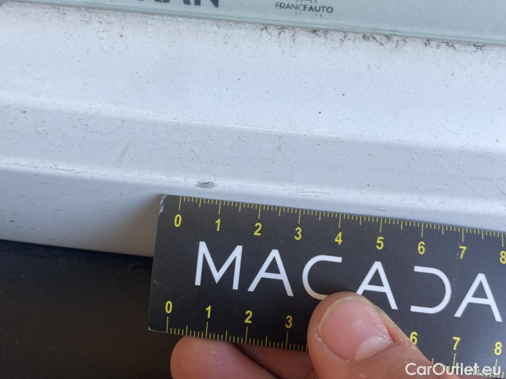  Citroen  C3  Shine Business 1.5 BlueHDI 100CV BVM5 E6dT #8