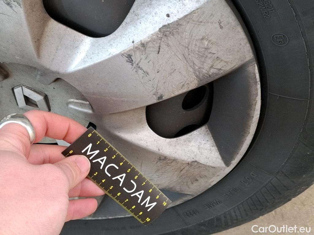  Renault  Kangoo RENAULT  Express VU 4p Fourgonnette Grand Vol ExtraR-Link dCi 110 EDC #70