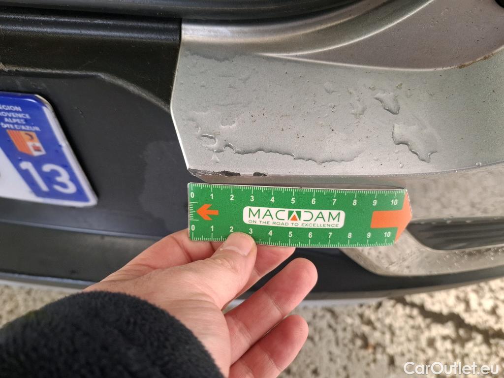  Renault  Captur RENAULT  / 2019 / 5P / SUV Intens E-TECH Plug-in 160 TVU #29