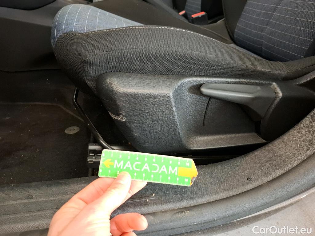  Peugeot  208  Premium 1.5 HDi 100CV BVM6 E6d #13