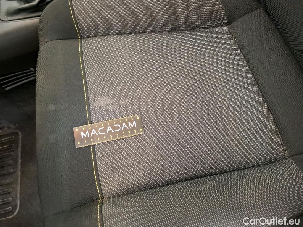  Citroen  C3  Société Feel 1.5 BlueHDI 100CV BVM6 E6d #17