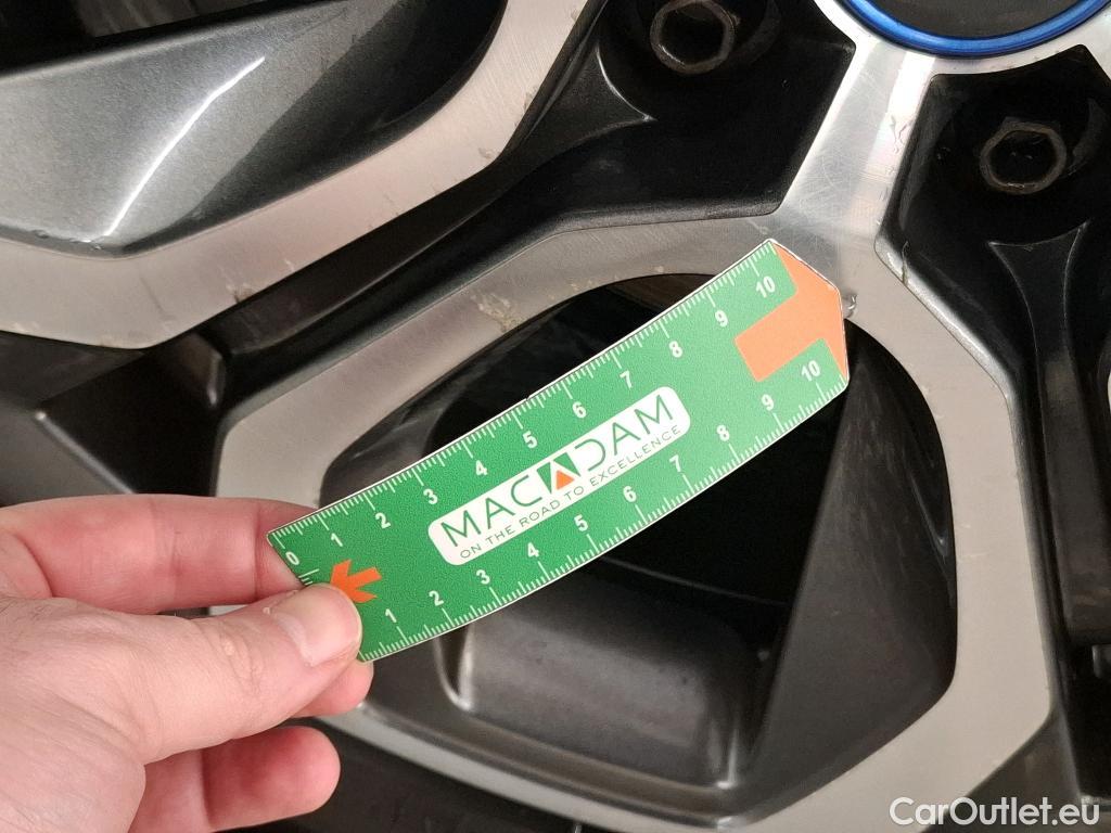  Renault  Captur RENAULT  / 2019 / 5P / SUV Intens E-TECH Plug-in 160 TVU #12