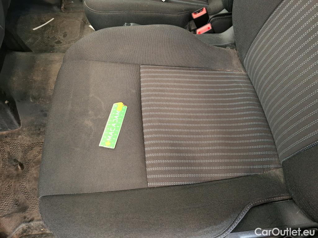  Ford  Transit  Fourgon 310 L3 Trend 2.0 TDCi 105CV BVM6 E6 #106