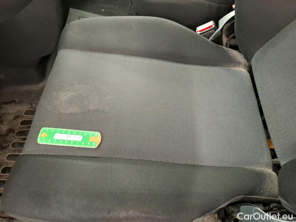  Renault  Master  III Fourgon L2H2 3 5 Grand Confort dCi 135CV BVM6 E6dT #44