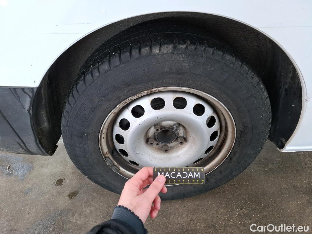  Peugeot  Expert PEUGEOT  / 2016 / 4P / Fourgon tôlé 1.5 BLUEHDI 120 S&S STANDARD Asphalt #31