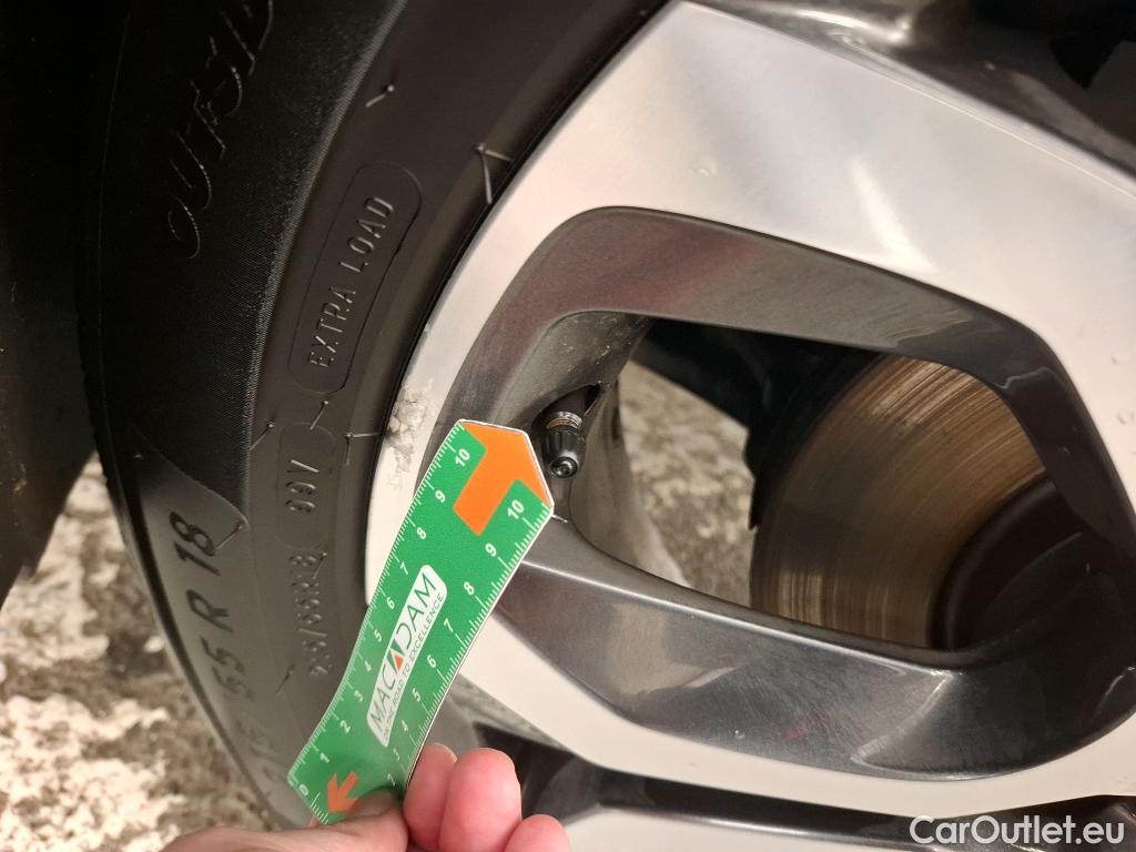  Renault  Captur RENAULT  / 2019 / 5P / SUV Intens E-TECH Plug-in 160 TVU #22