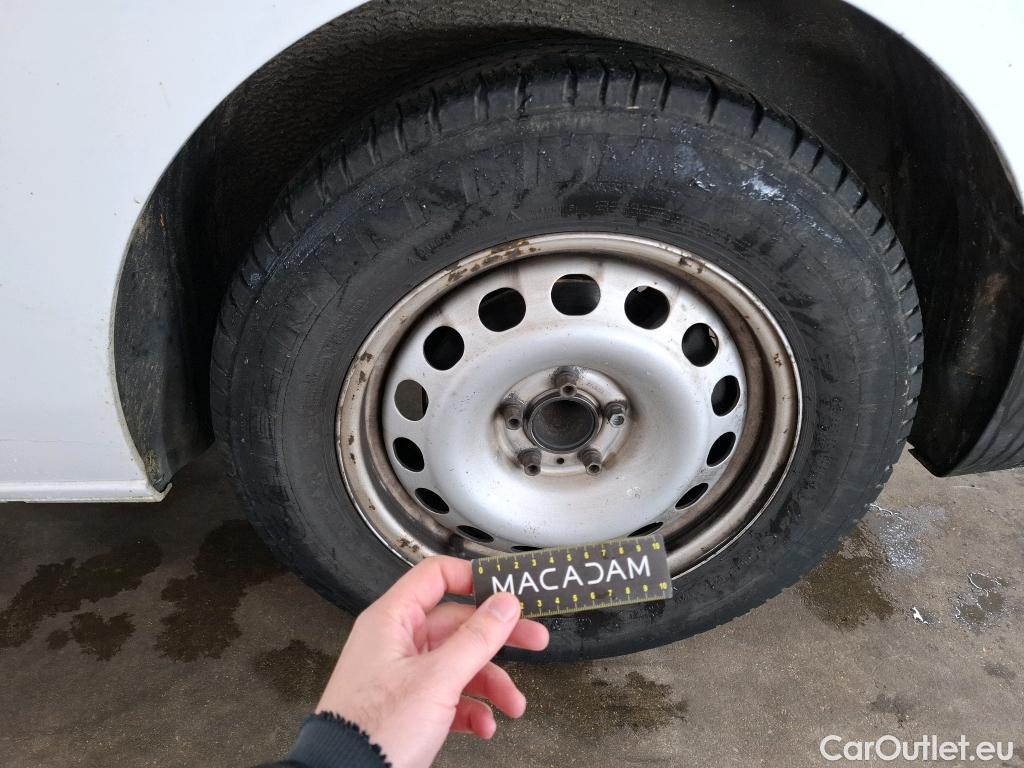  Peugeot  Expert PEUGEOT  / 2016 / 4P / Fourgon tôlé 1.5 BLUEHDI 120 S&S STANDARD Asphalt #30