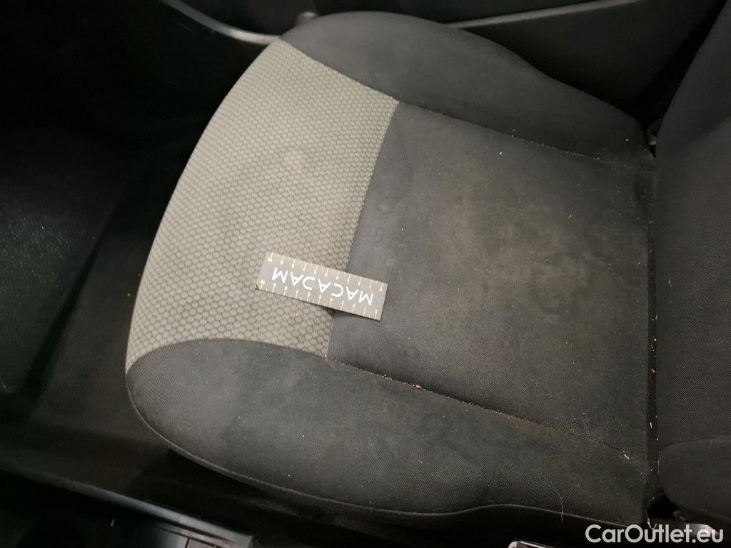  Renault  Kangoo  Express Extra (Série Spéciale) 1.5 dCi 90CV BVM5 E6 #58