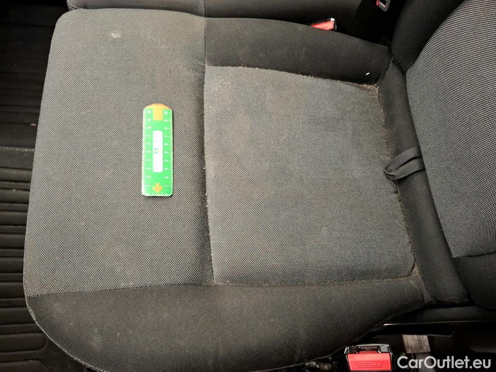  Renault  Master  III Fourgon L2H2 3 5 Grand Confort dCi 135CV BVM6 E6dT #43