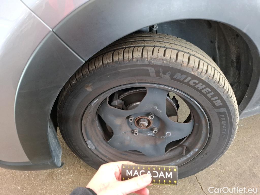  Citroen  C3  Société Feel 1.5 BlueHDI 100CV BVM6 E6d #14