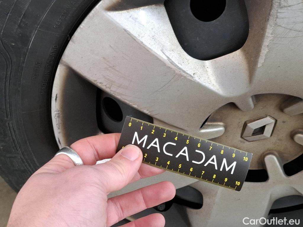  Renault  Kangoo RENAULT  Express VU 4p Fourgonnette Grand Vol ExtraR-Link dCi 110 EDC #60