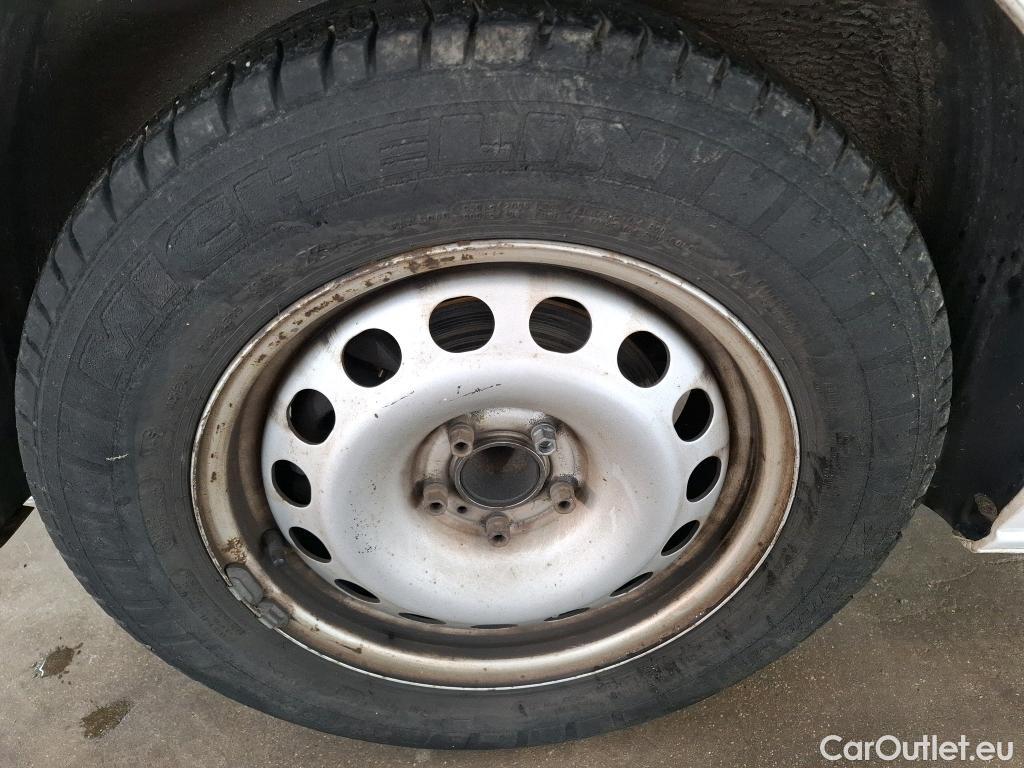  Peugeot  Expert PEUGEOT  / 2016 / 4P / Fourgon tôlé 1.5 BLUEHDI 120 S&S STANDARD Asphalt #18