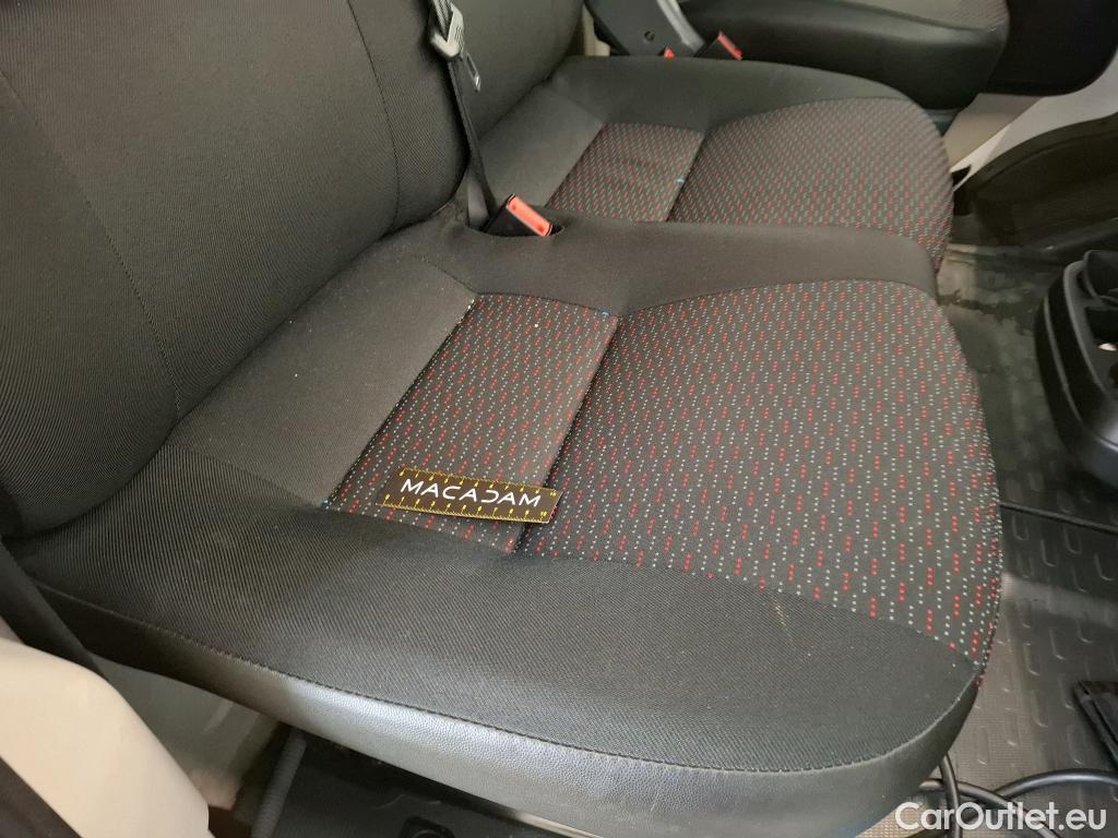  Peugeot  Boxer PEUGEOT  VU 4p Fourgon 2.0 BLUEHDI 110 PREMIUM PACK 335 L3H3 #9