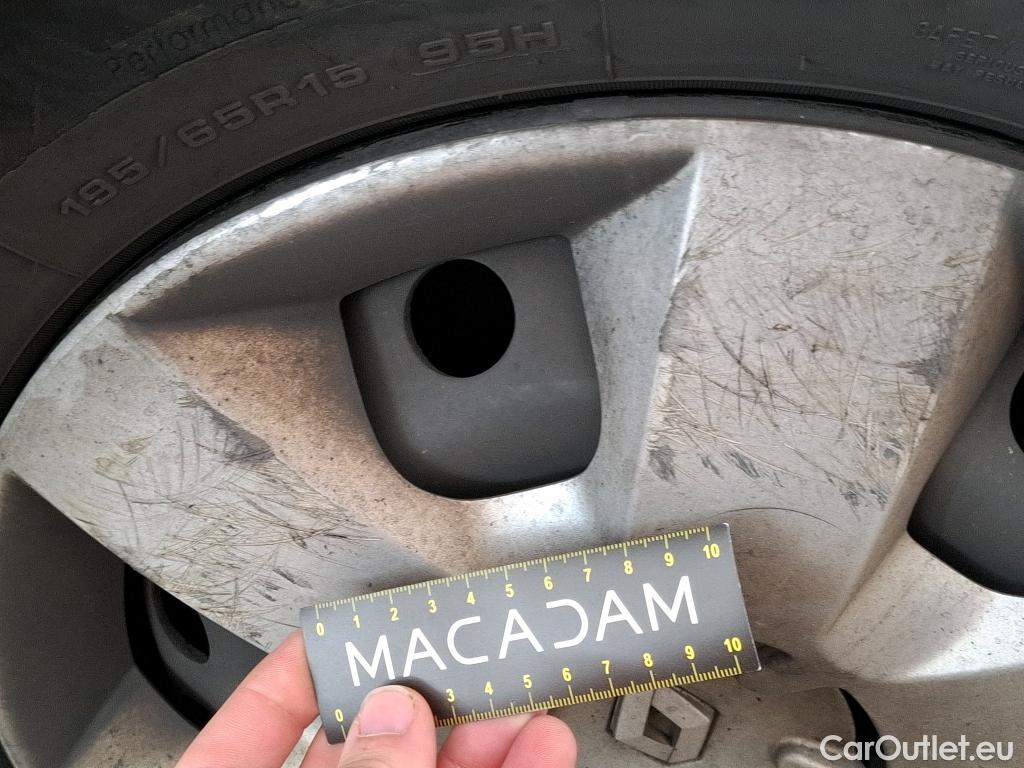  Renault  Kangoo RENAULT  Express VU 4p Fourgonnette Grand Vol ExtraR-Link dCi 110 EDC #69