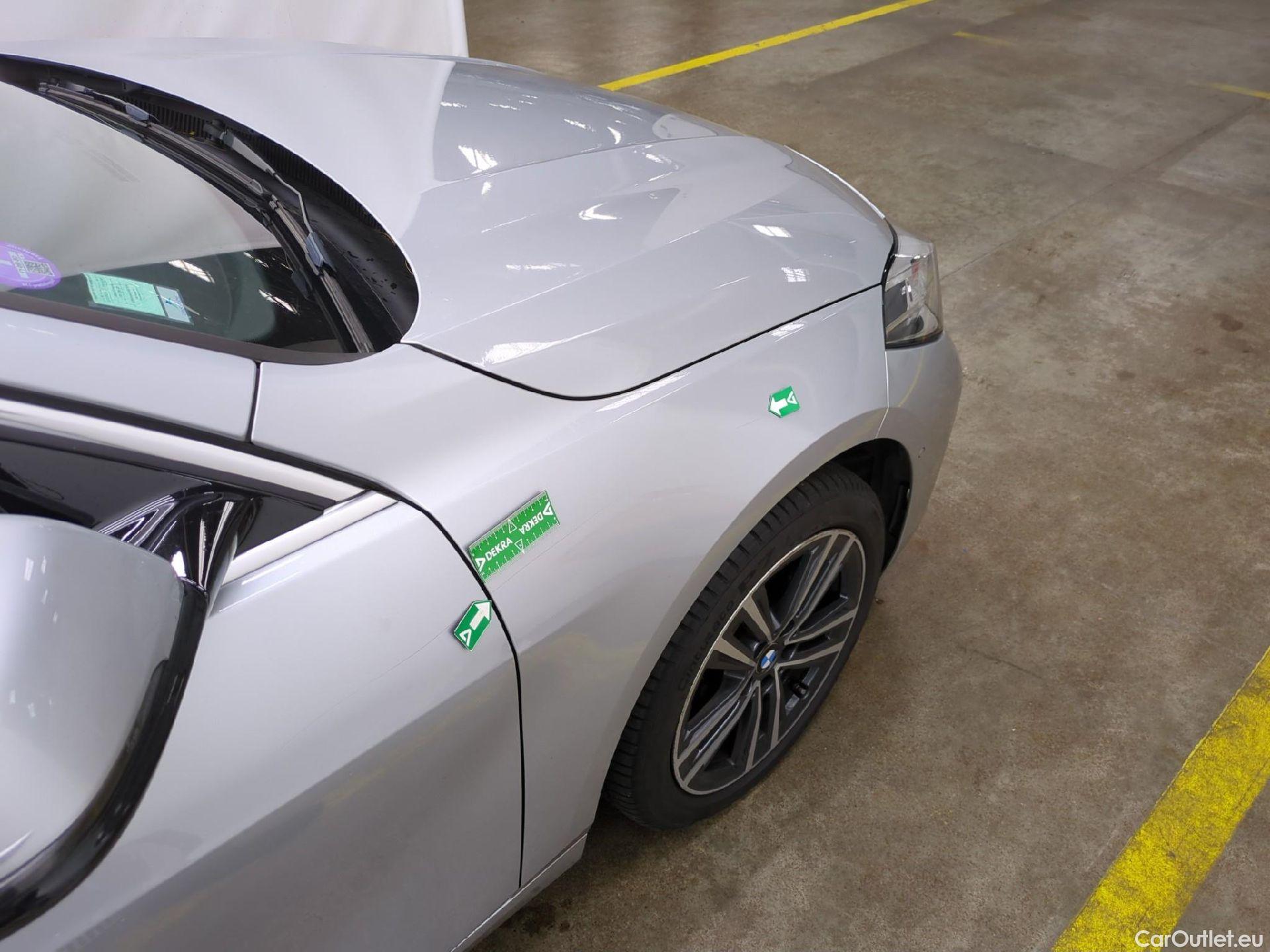  Bmw  Serie 1 Série 1 Berline 118 i Lounge 1.5 135CV BVA7 E6d #23