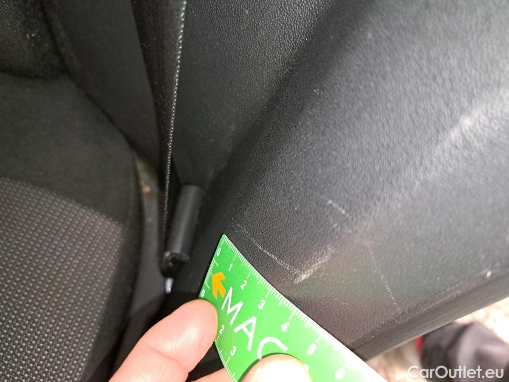  Citroen  C3  Feel Business 1.2 PureTech 80CV BVM5 E6d #3